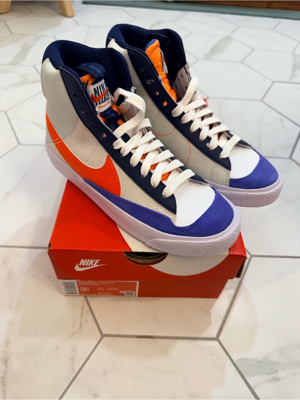 Nike youth blazer mid
